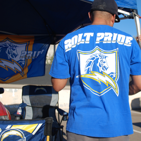 Hall of Fame Tailgate Bolt Pride